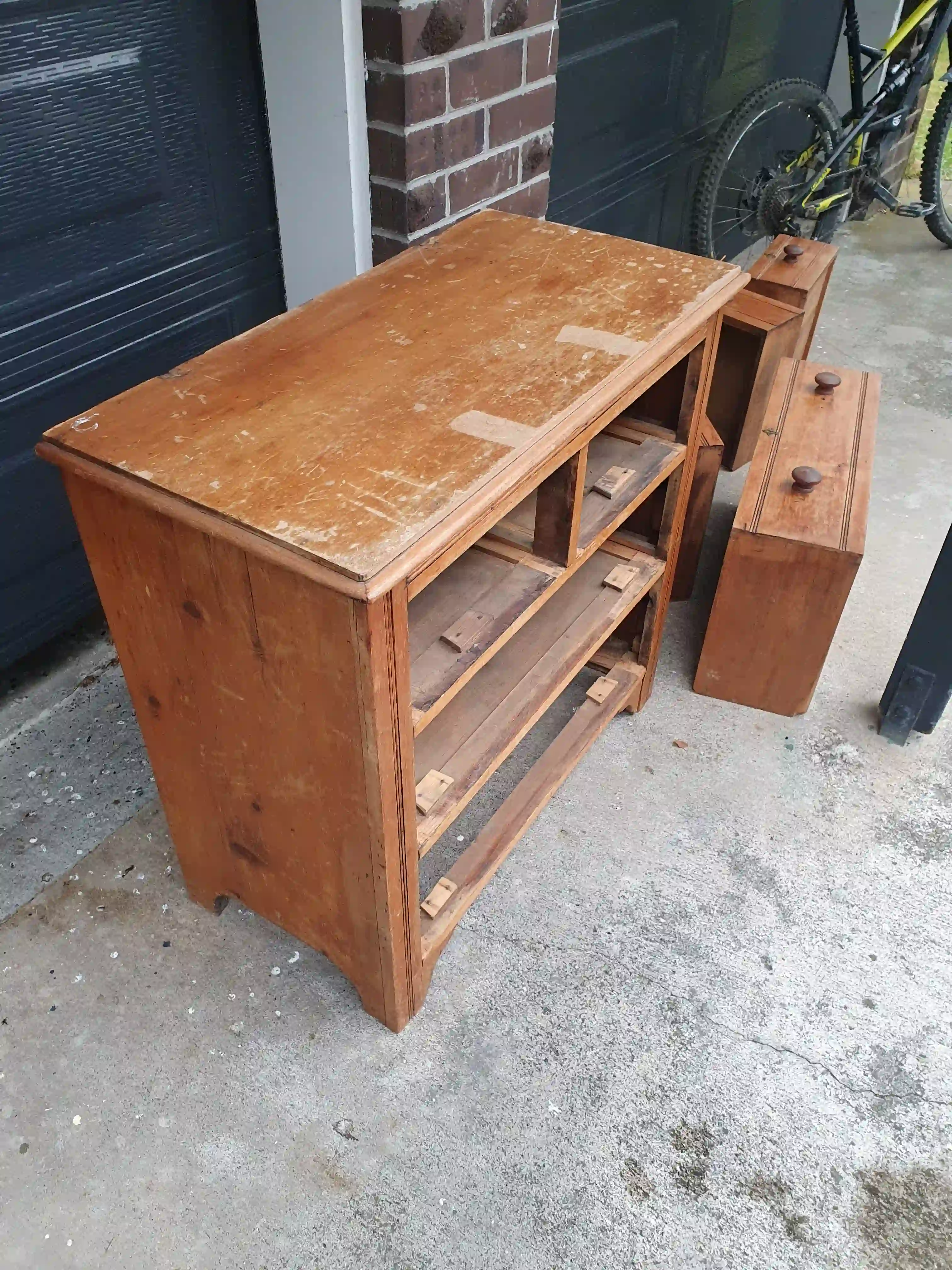 Drawers in a bad state